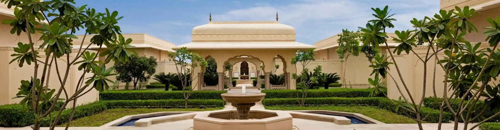 Busy Chandīgarh metro station with passengers