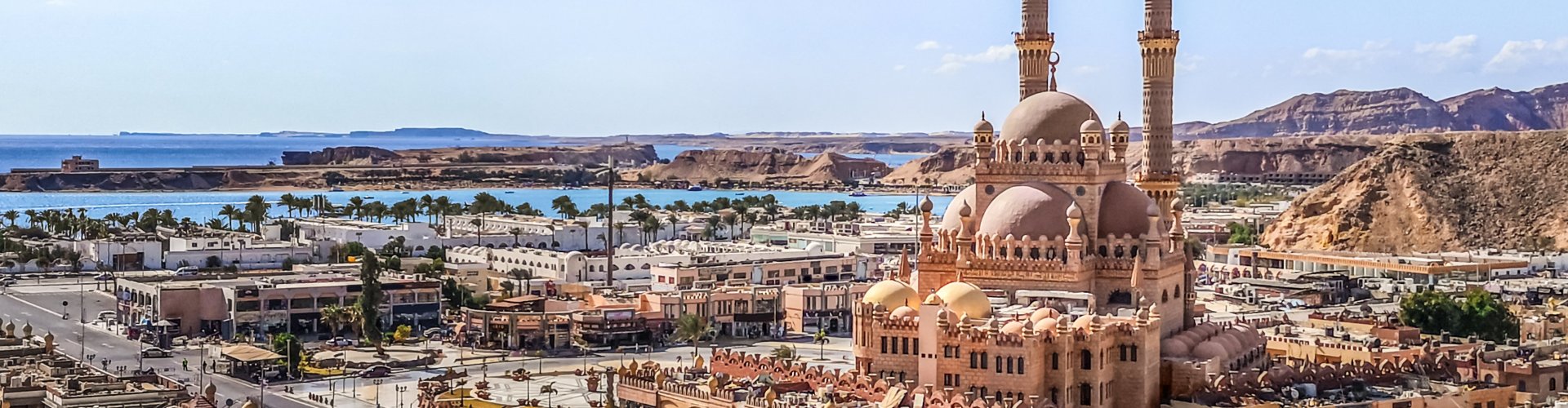 Busy metro station in Sharm El Sheikh