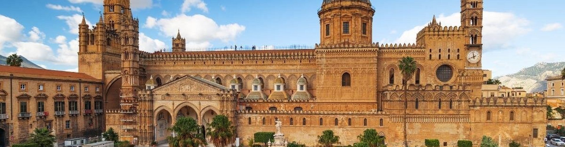 Palermo tram and buses