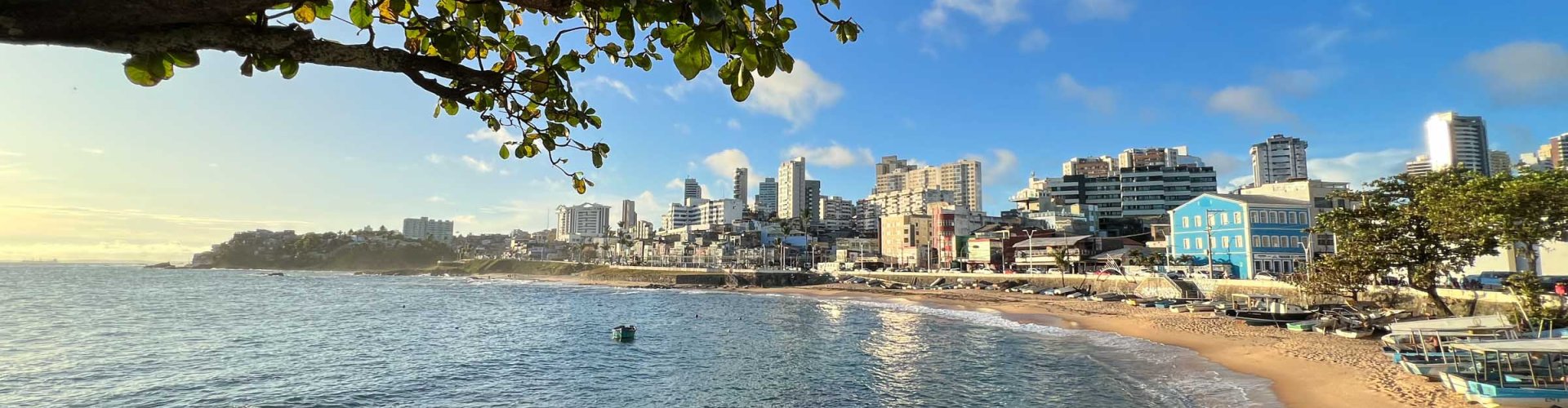 Busy tram and bus stop in Rio Vermelho, BR